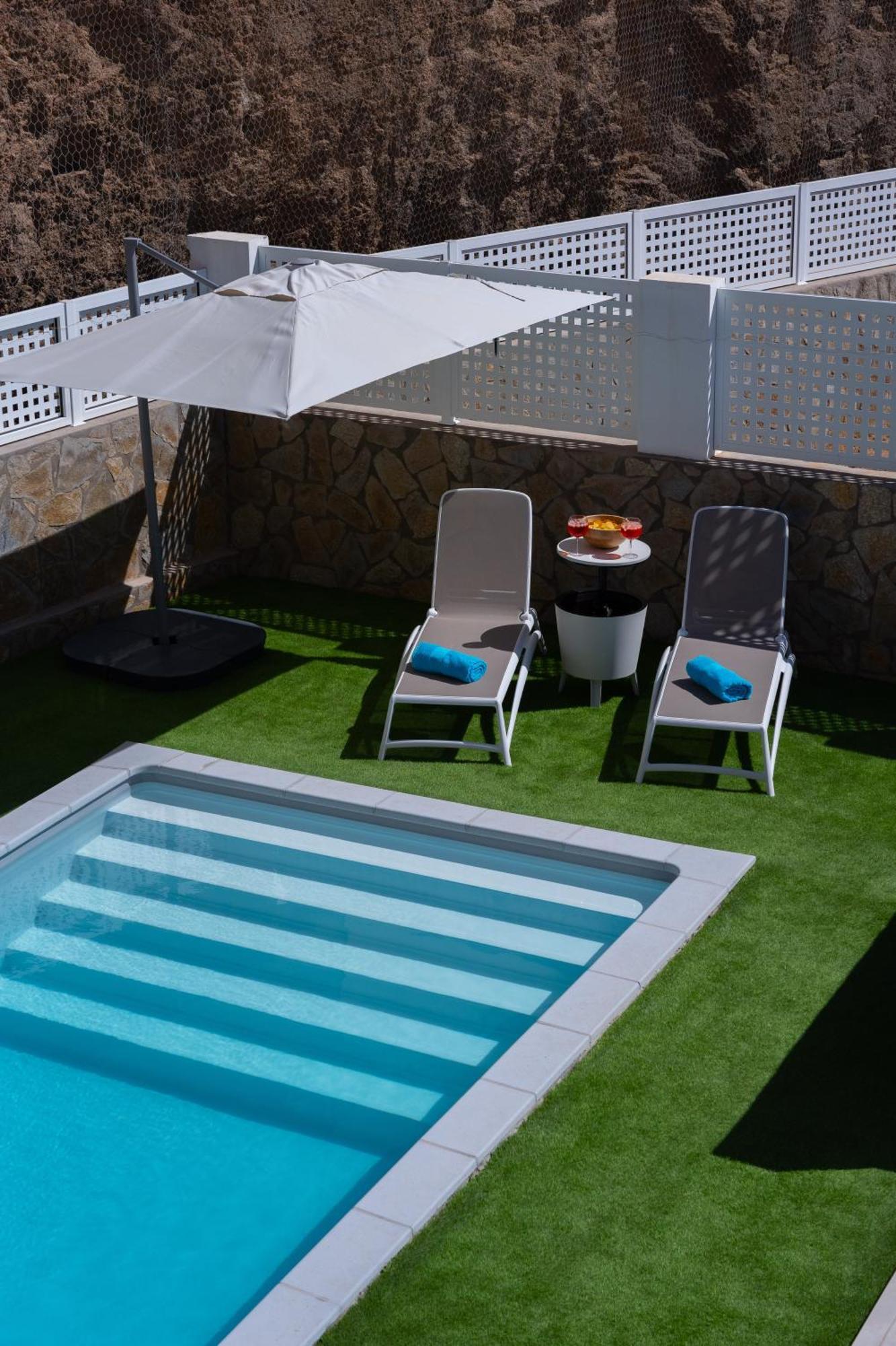Malibu Mogan Secret Pool Villa - Piscina Privada Y Climatizada - Exclusive Heated Pool 拉普拉亚蒂陶洛 外观 照片
